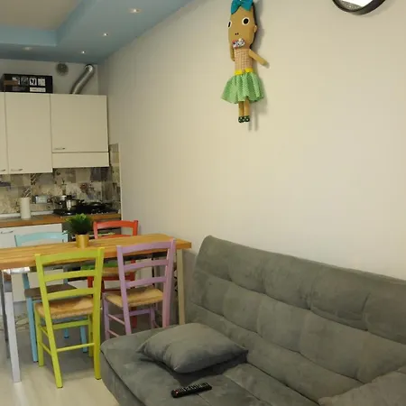 아파트 Affittacamere Aria Di Mare *