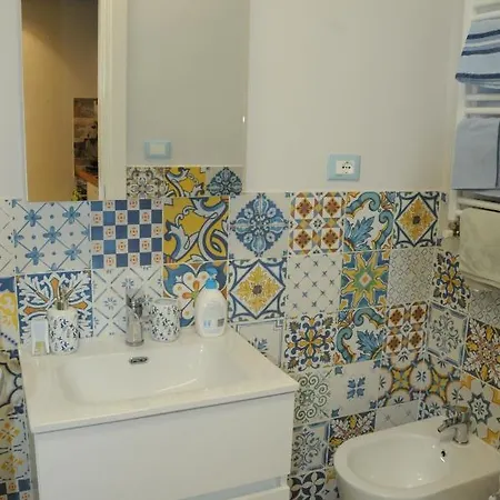 아파트 Affittacamere Aria Di Mare